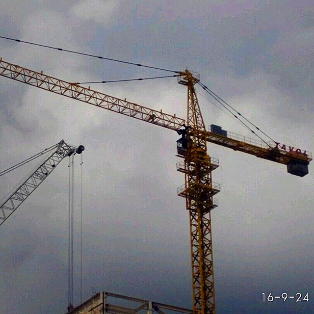 Construction Building Tower Crane Buy Top Kits Tower Cranes Product